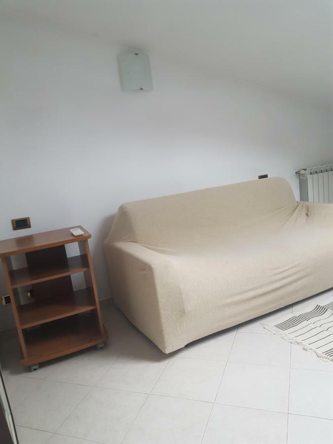 La Mansarda Apartment เลวานโต ภายนอก รูปภาพ